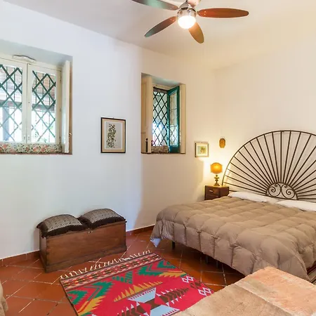 ベッド・アンド・ブレックファスト Etna La Casa Di Pippinitto