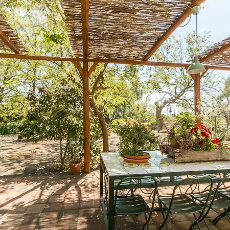 Etna La Casa Di Pippinitto サンタ・ヴェネリーナ